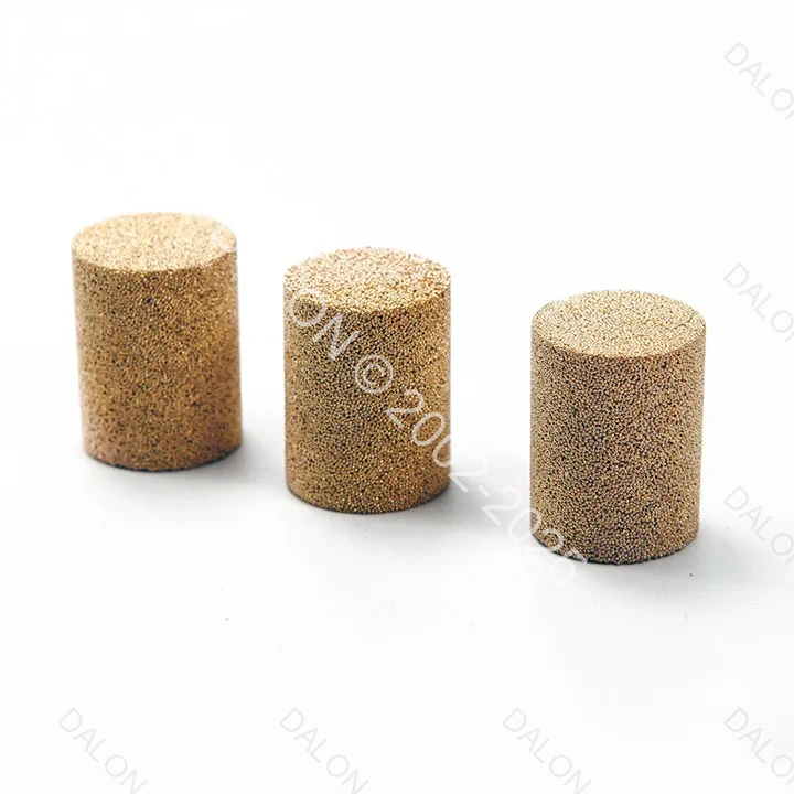 CÔNE DE FILTRATION EN BRONZE 8X10 50MICRON